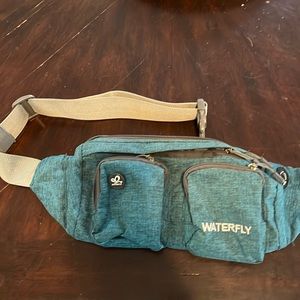 WATERFLY Fanny Pack